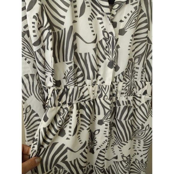 America And Beyond Womens Semi Sheer Grey/white Zebra Print Jumpsuit Small - Picture 4 of 16